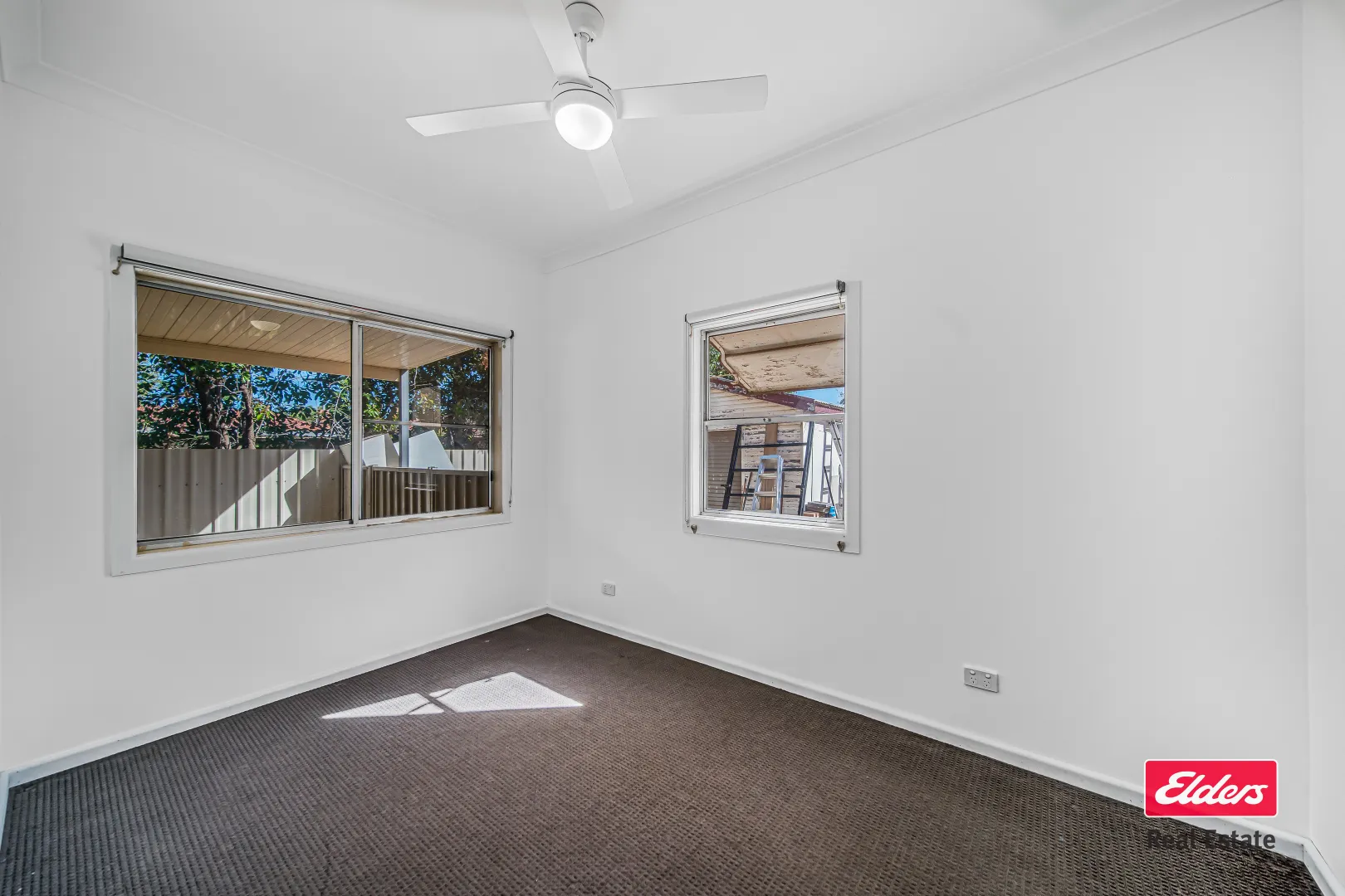 PRIVATE COTTAGE CHARM IN THE HEART OF SOUTH DUBBO - View 6