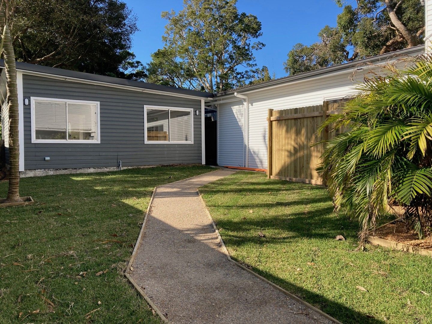 1 bedrooms House in The Cottage/14a North Avalon Road AVALON BEACH NSW, 2107