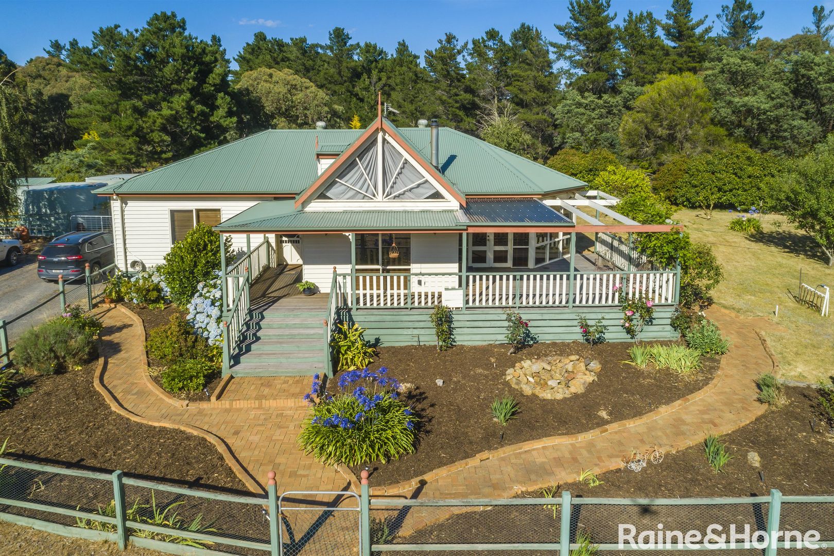 465 Vaughan Springs Road, Drummond North VIC 3446, Image 2