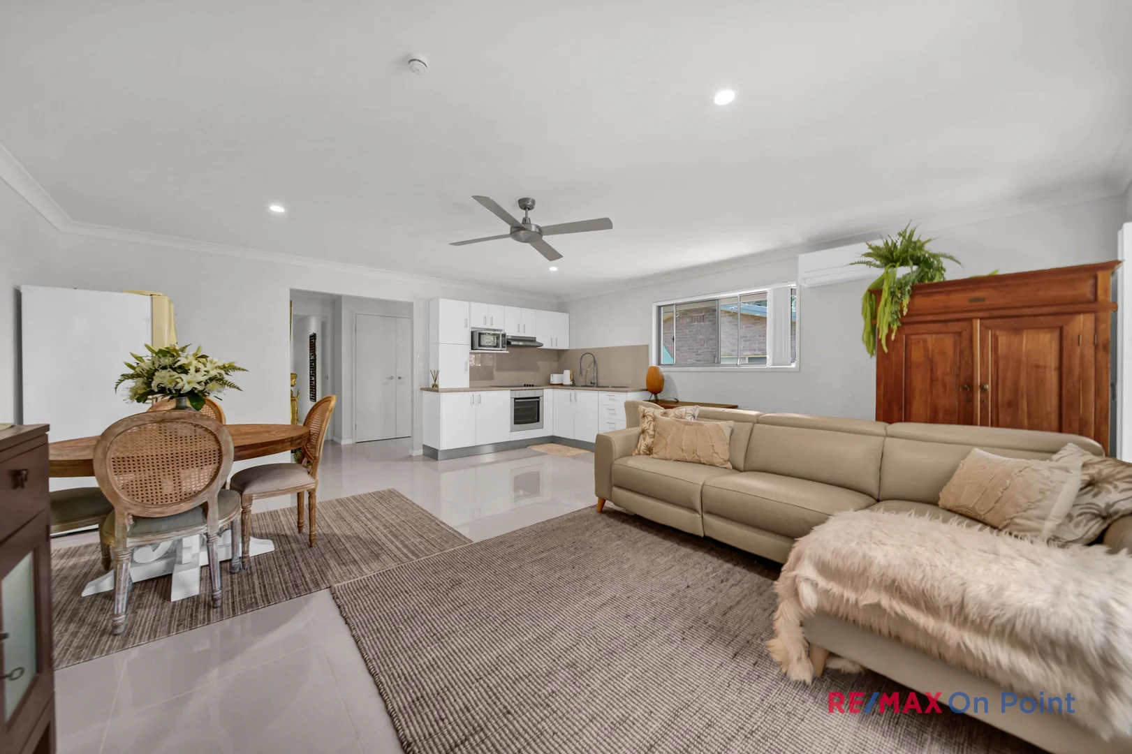 Additional image 20 of 8 Mooroondu Street, Coochiemudlo Island QLD 4184