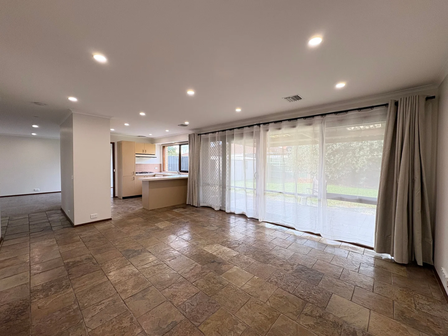 Additional image 5 of 384 Melrose Drive, Tullamarine VIC 3043