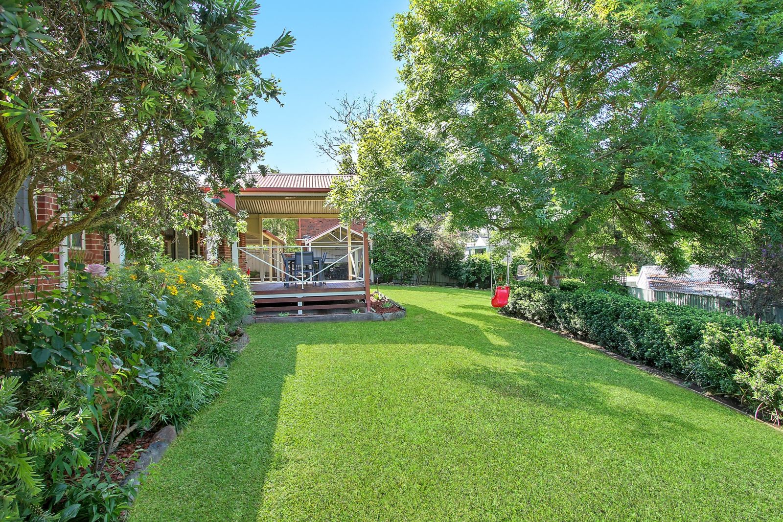 402 Halehaven Crescent, Lavington NSW 2641, Image 2