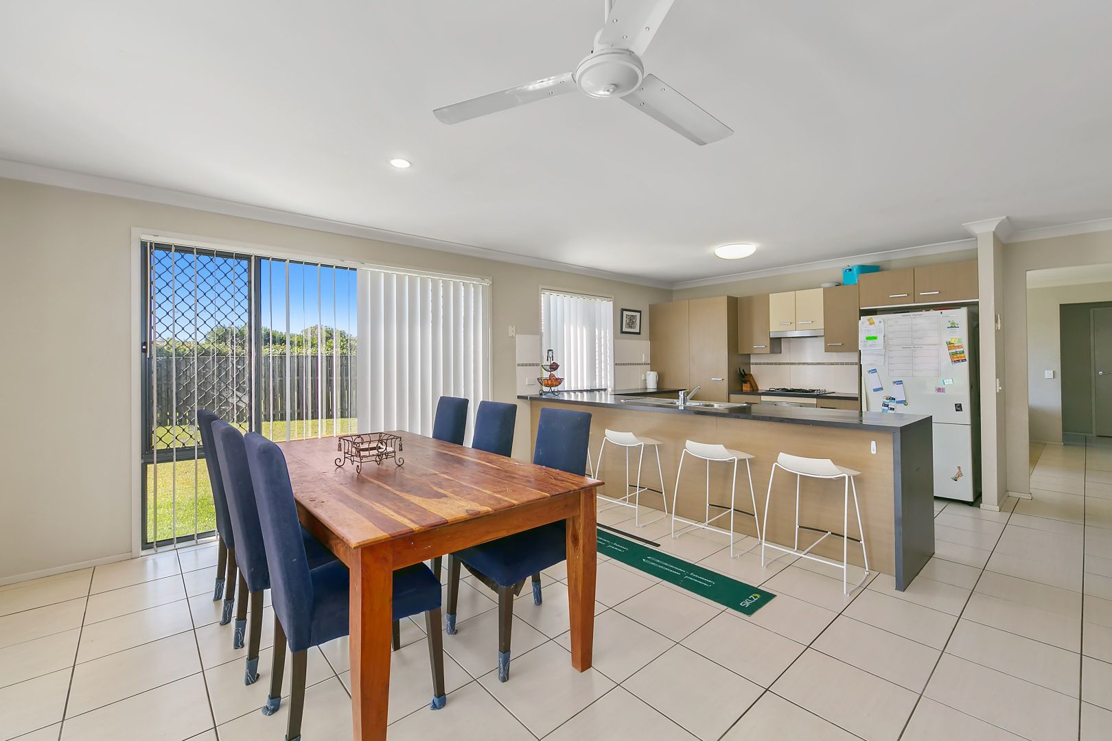 4 Cyperus Crescent, Carseldine QLD 4034, Image 2