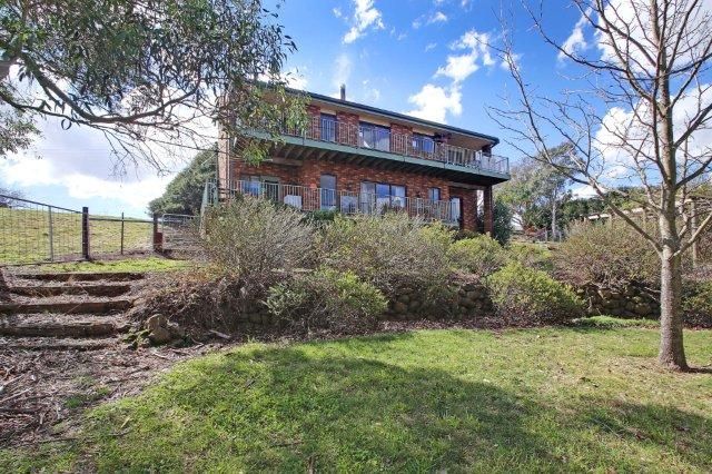 5 Hall Crescent, Crookwell NSW 2583, Image 2