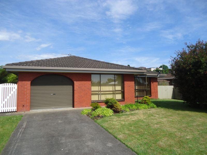 2 bedrooms Apartment / Unit / Flat in 1/103 Ronald Street DEVONPORT TAS, 7310