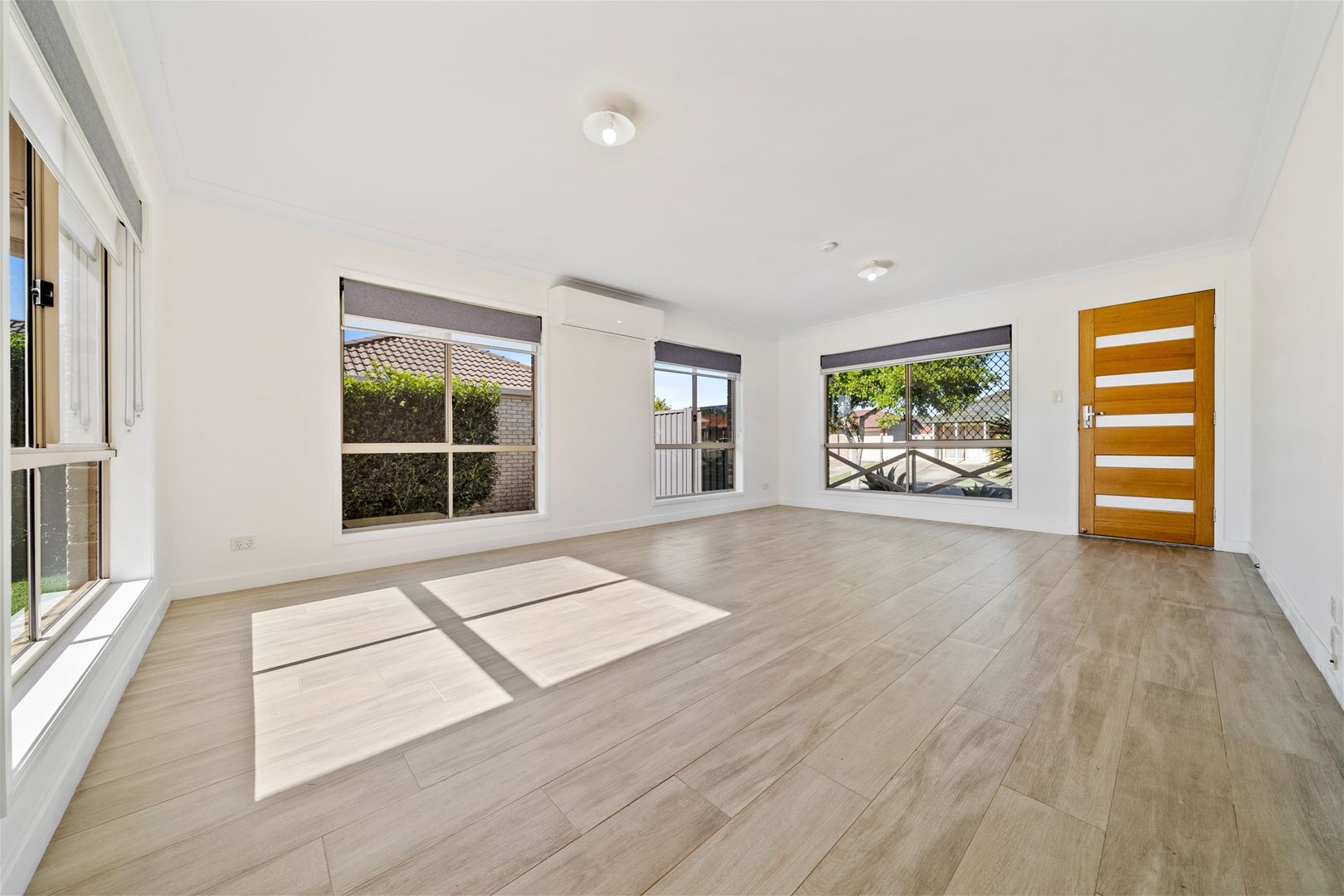 8 Woodley Avenue, Loganholme QLD 4129 House For Rent Domain