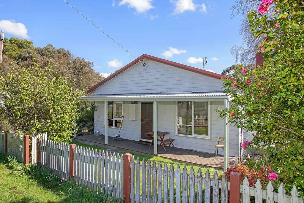 40 Grant Street, FORREST VIC 3236, Image 0