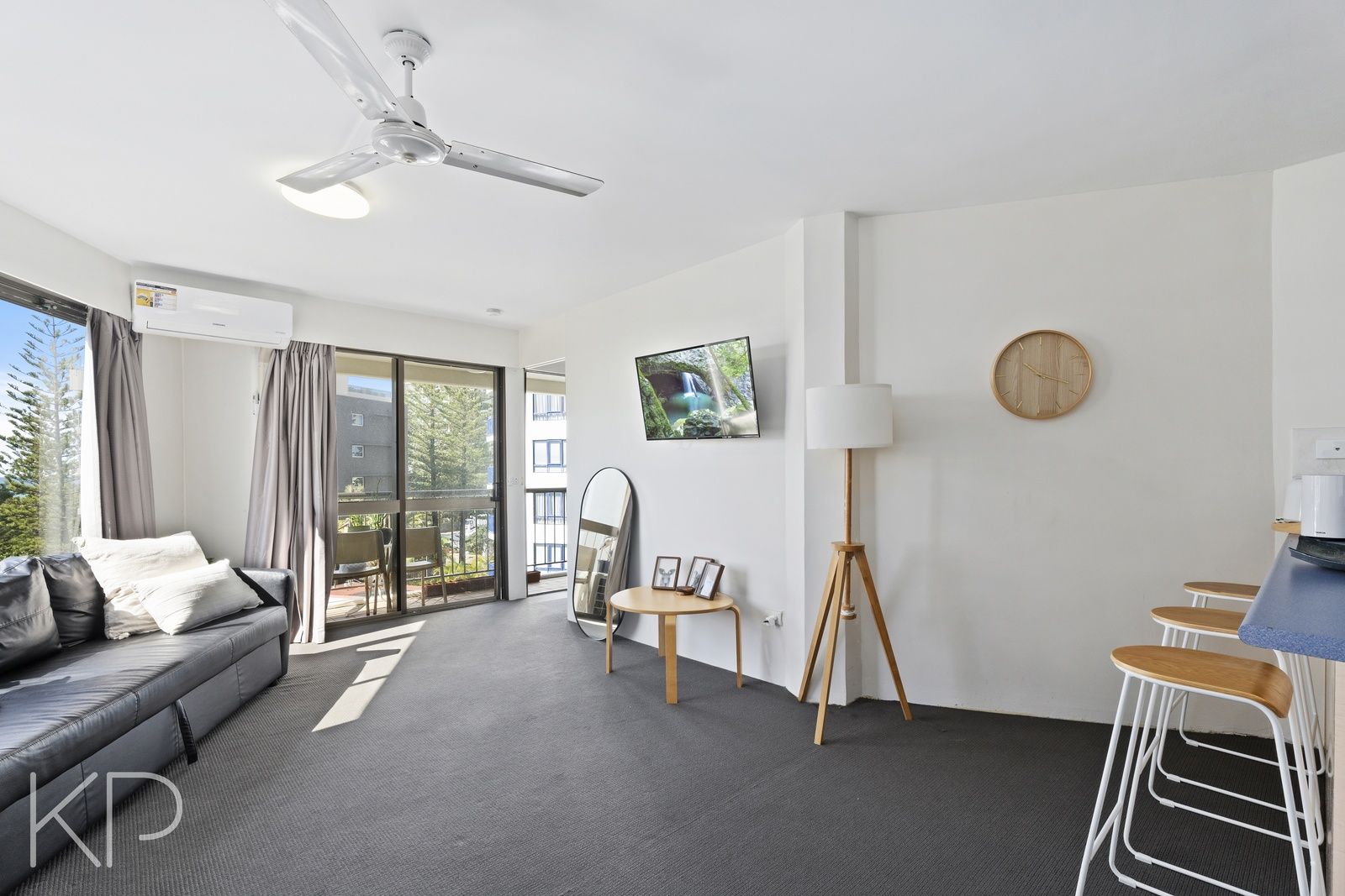 406/8 Trickett Street, Surfers Paradise QLD 4217, Image 2