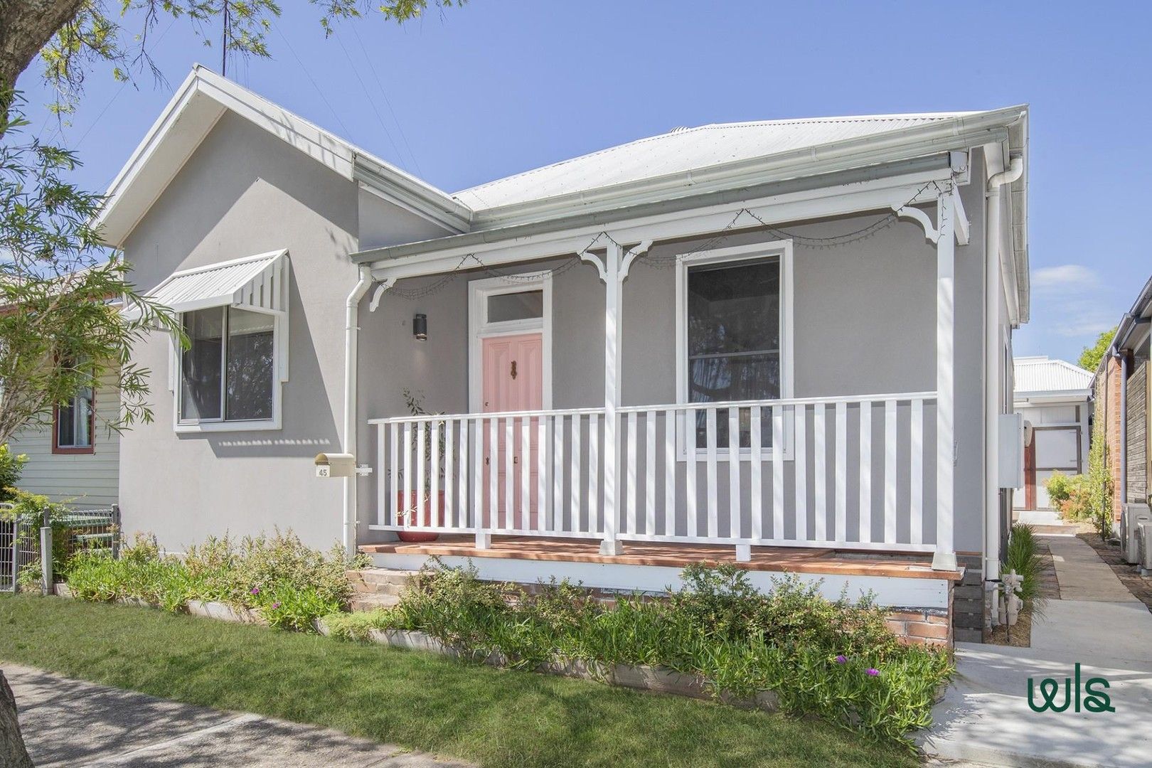 3 bedrooms House in 45 Donald Street HAMILTON NSW, 2303