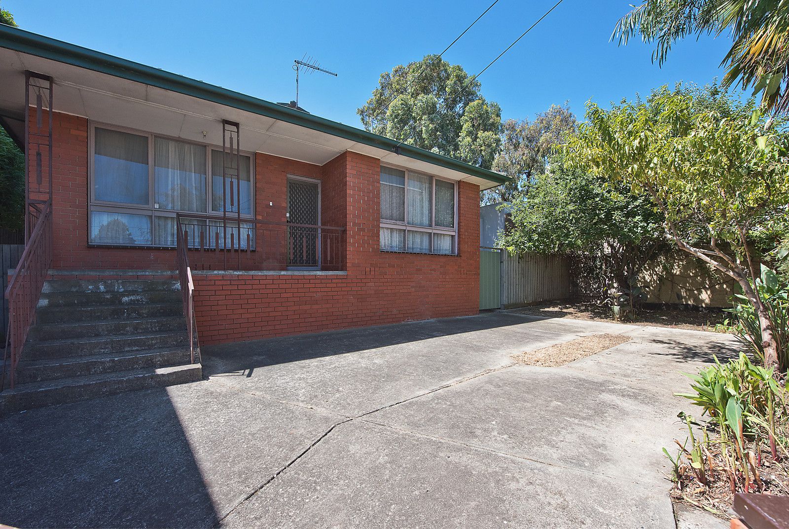 13 Peckville Street, Clifton Hill VIC 3068, Image 2