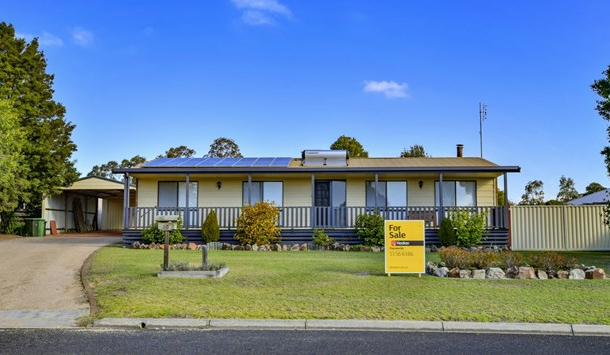 10 Acrux Drive, Newlands Arm VIC 3875