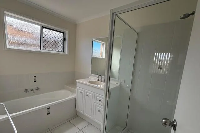 Additional image 11 of 11 Mainsail Court, Point Vernon QLD 4655