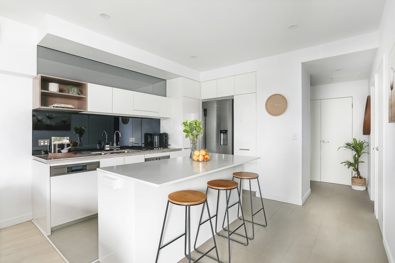2 bedrooms Apartment / Unit / Flat in 411/23 Archibald Avenue WATERLOO NSW, 2017