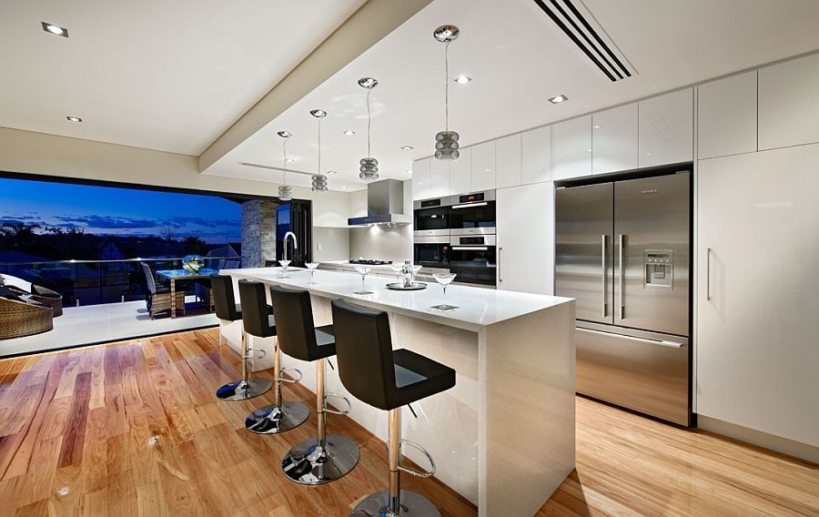 3 bedrooms New Apartments / Off the Plan in 28 Stanhill Drive SURFERS PARADISE QLD, 4217