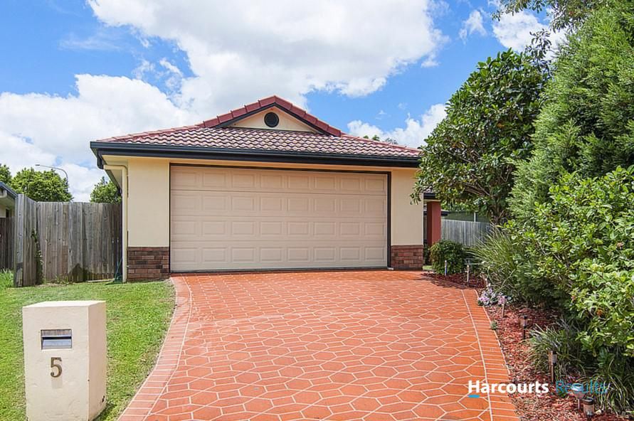 5 bedrooms House in 5 Rutherglen Cres CALAMVALE QLD, 4116