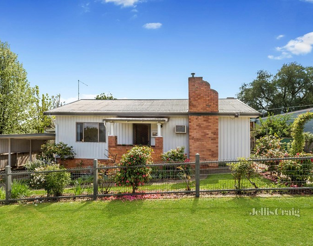 49 Mcgrath Street, Castlemaine VIC 3450