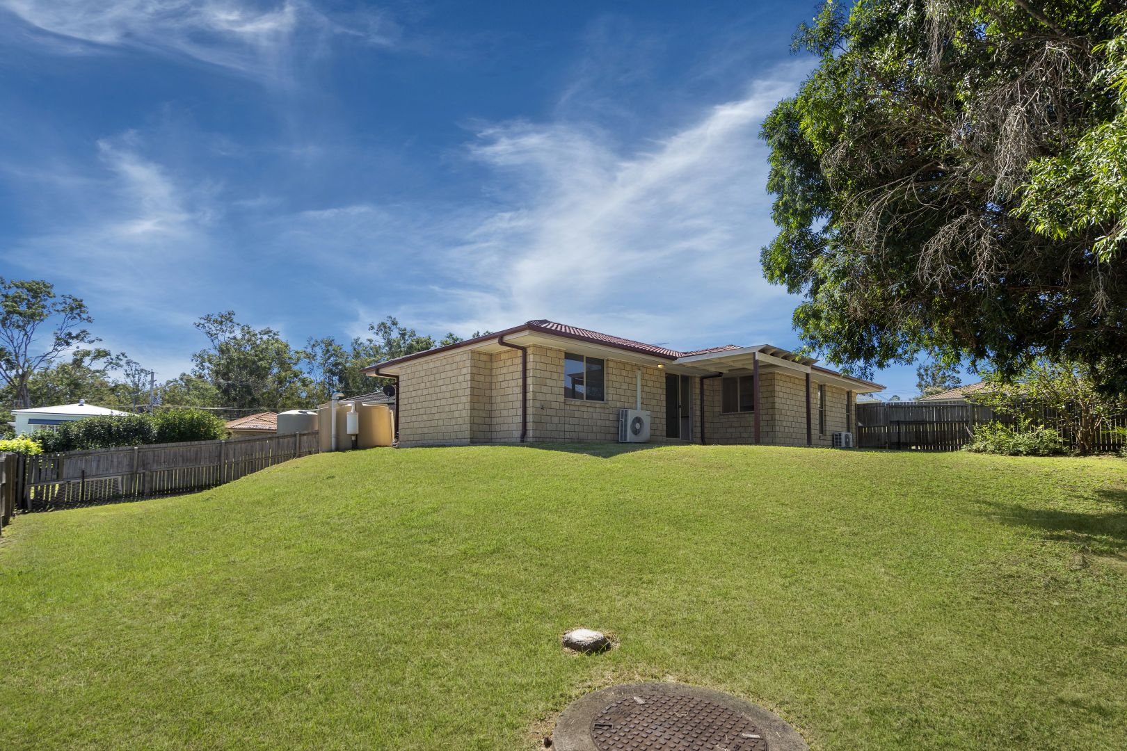 22 Walter Court, Leichhardt QLD 4305, Image 1