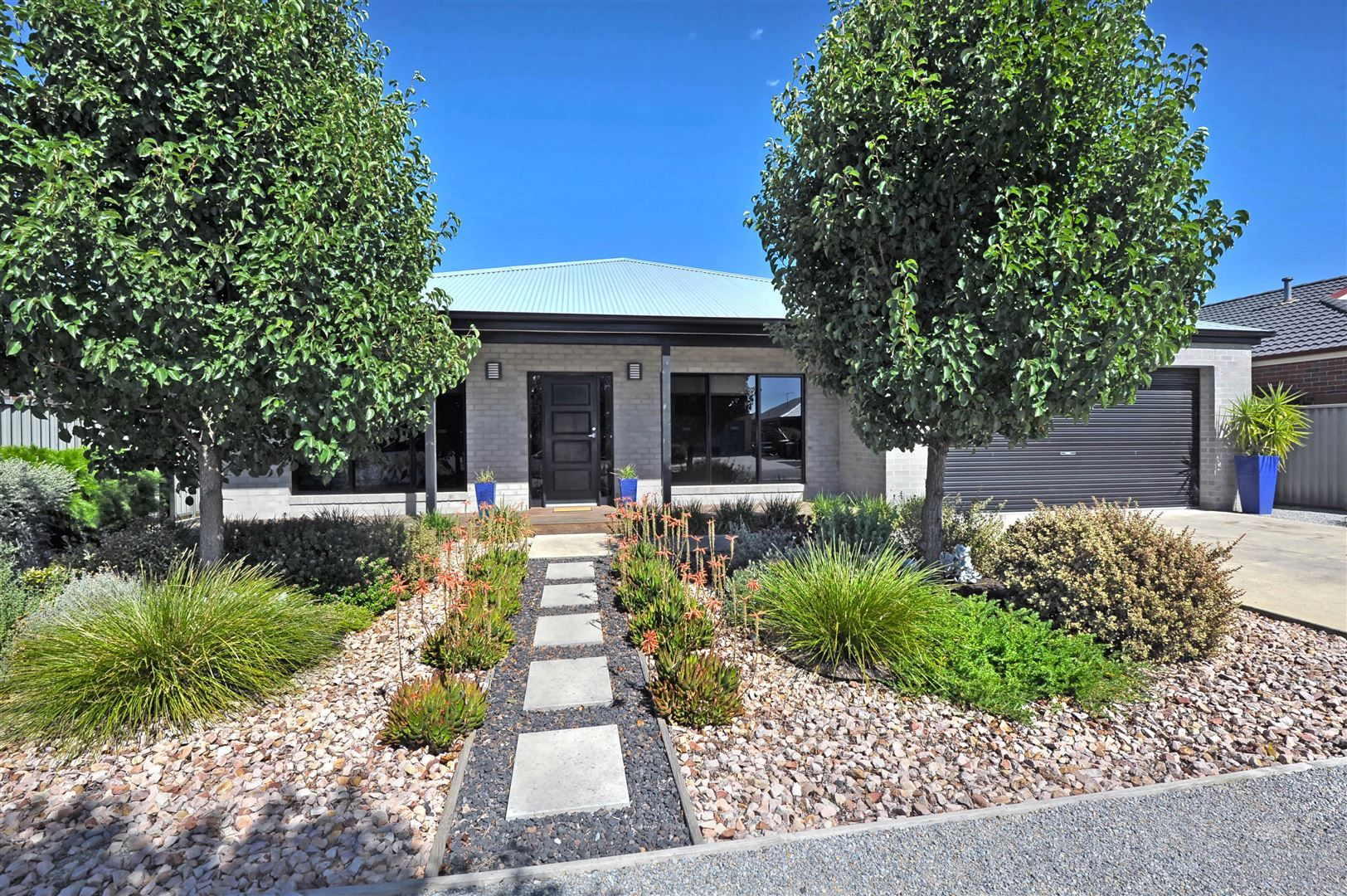 4 bedrooms House in 16 Perendale Street ALFREDTON VIC, 3350