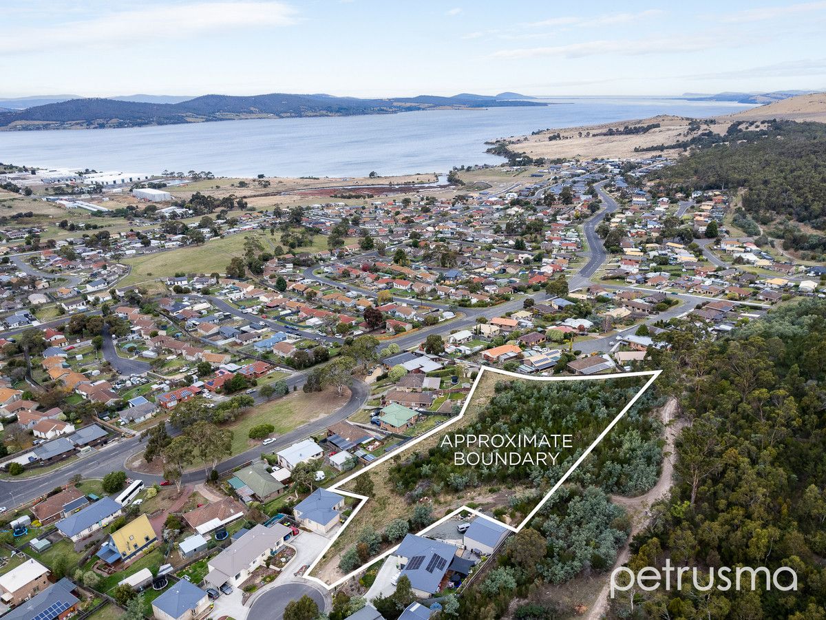 17 Emmaline Court, Rokeby TAS 7019, Image 1