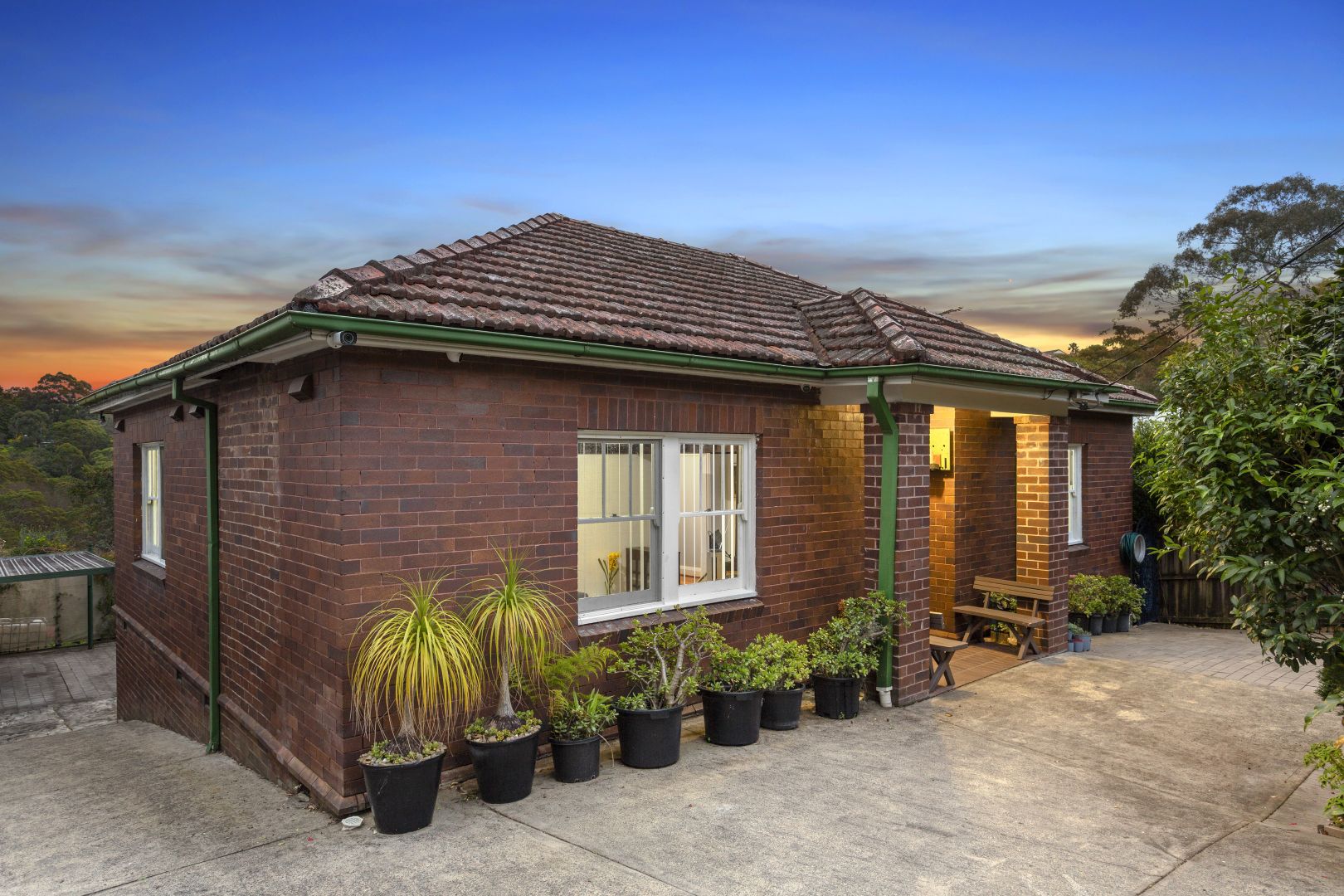 94 Cliff Avenue, Northbridge NSW 2063, Image 2