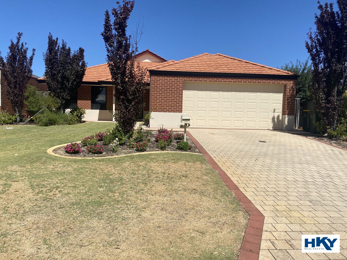 4 bedrooms House in 16 Westbrook Parade ELLENBROOK WA, 6069