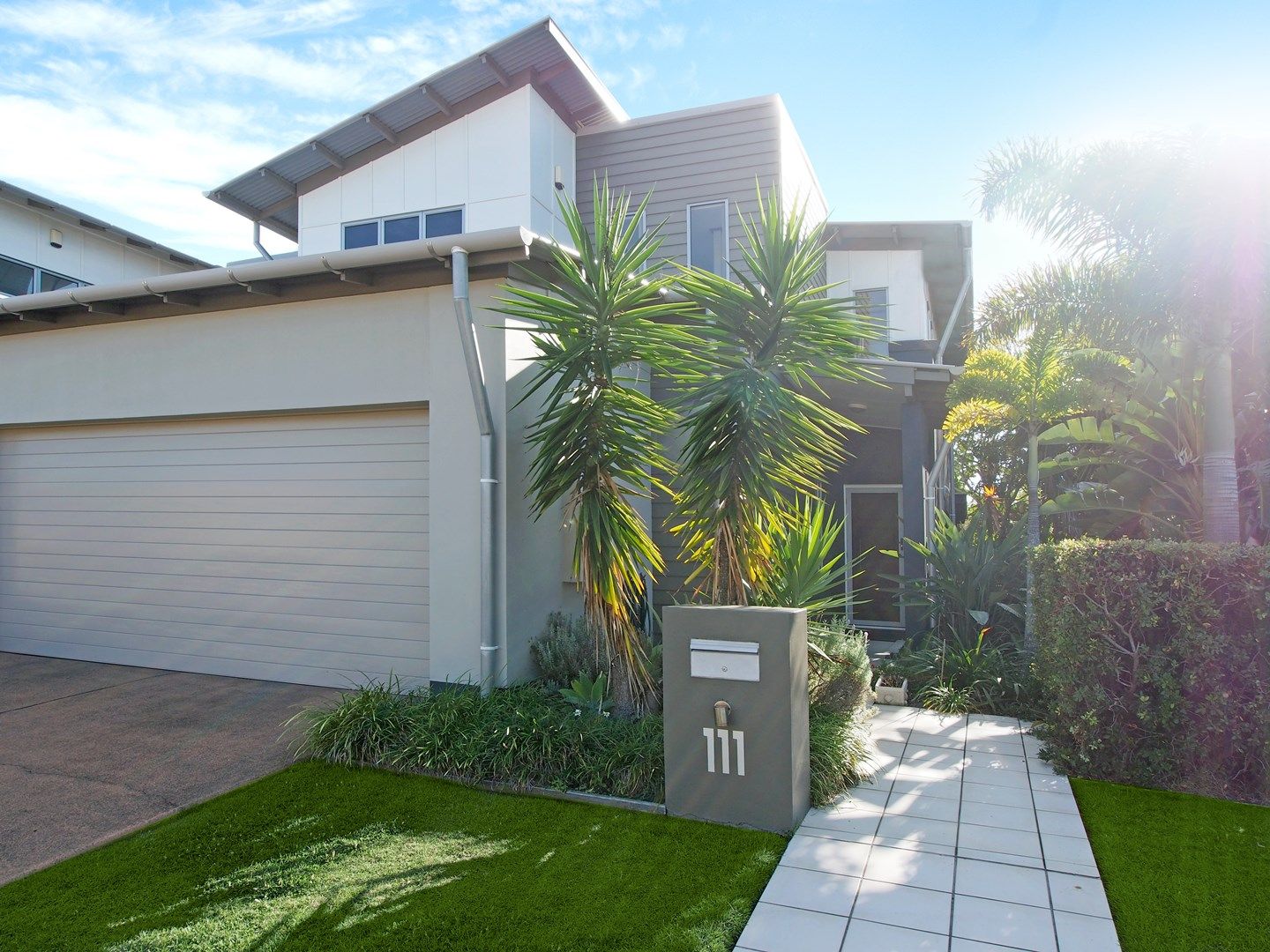 111/8 Spinnaker Drive, Sandstone Point QLD 4511, Image 0