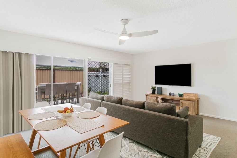 2 bedrooms Apartment / Unit / Flat in 4/9 Endeavour Parade TWEED HEADS NSW, 2485