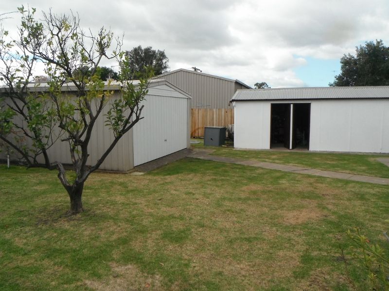 43 Mary St, Heyfield VIC 3858, Image 1