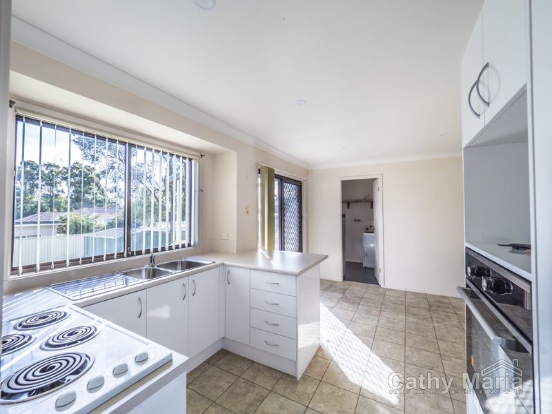 12 Griffith Street, Mannering Park NSW 2259, Image 1