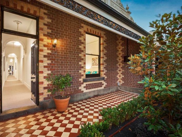 3 bedrooms House in 144 Simpson Street EAST MELBOURNE VIC, 3002