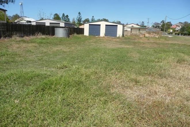 Picture of 14 JOHN STREET, BIGGENDEN QLD 4621