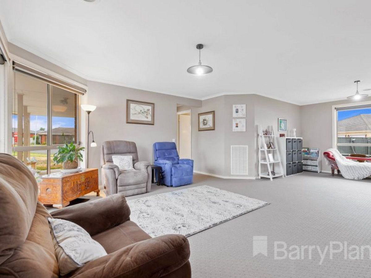 11 Zora Court, Sebastopol VIC 3356, Image 1