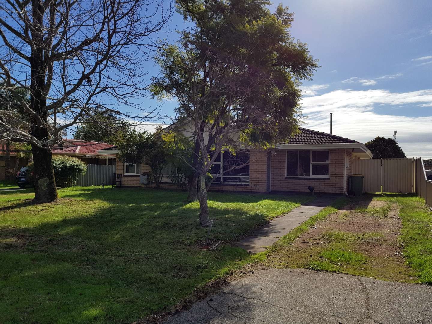 2 bedrooms House in 106B Attfield Street MADDINGTON WA, 6109