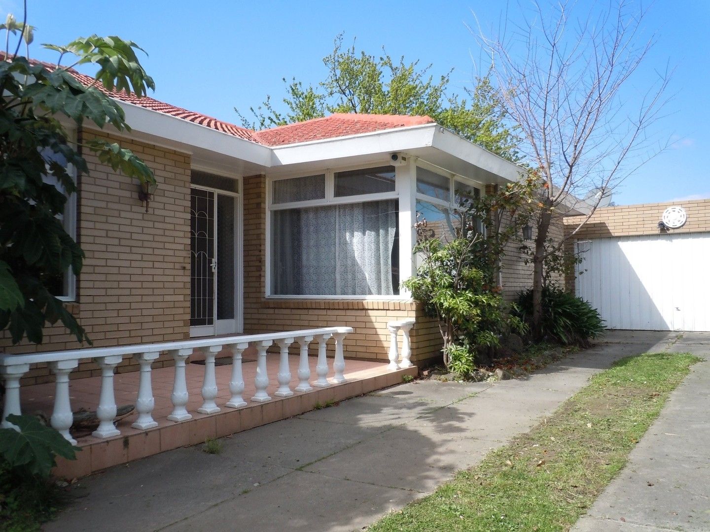 4 bedrooms House in 742 Doncaster Road DONCASTER VIC, 3108