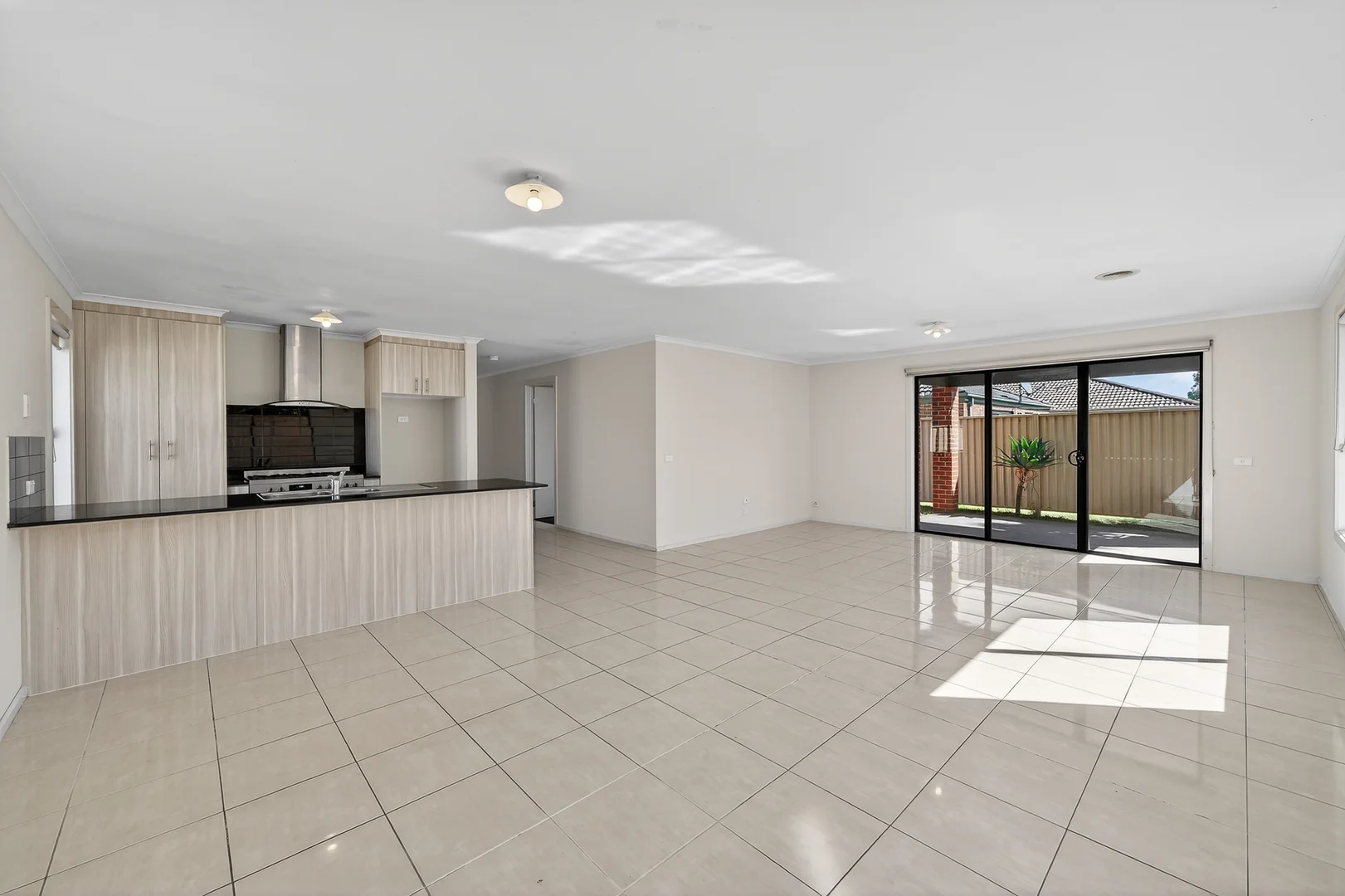 Additional image 3 of 76 Bluehills Boulevard, Pakenham VIC 3810
