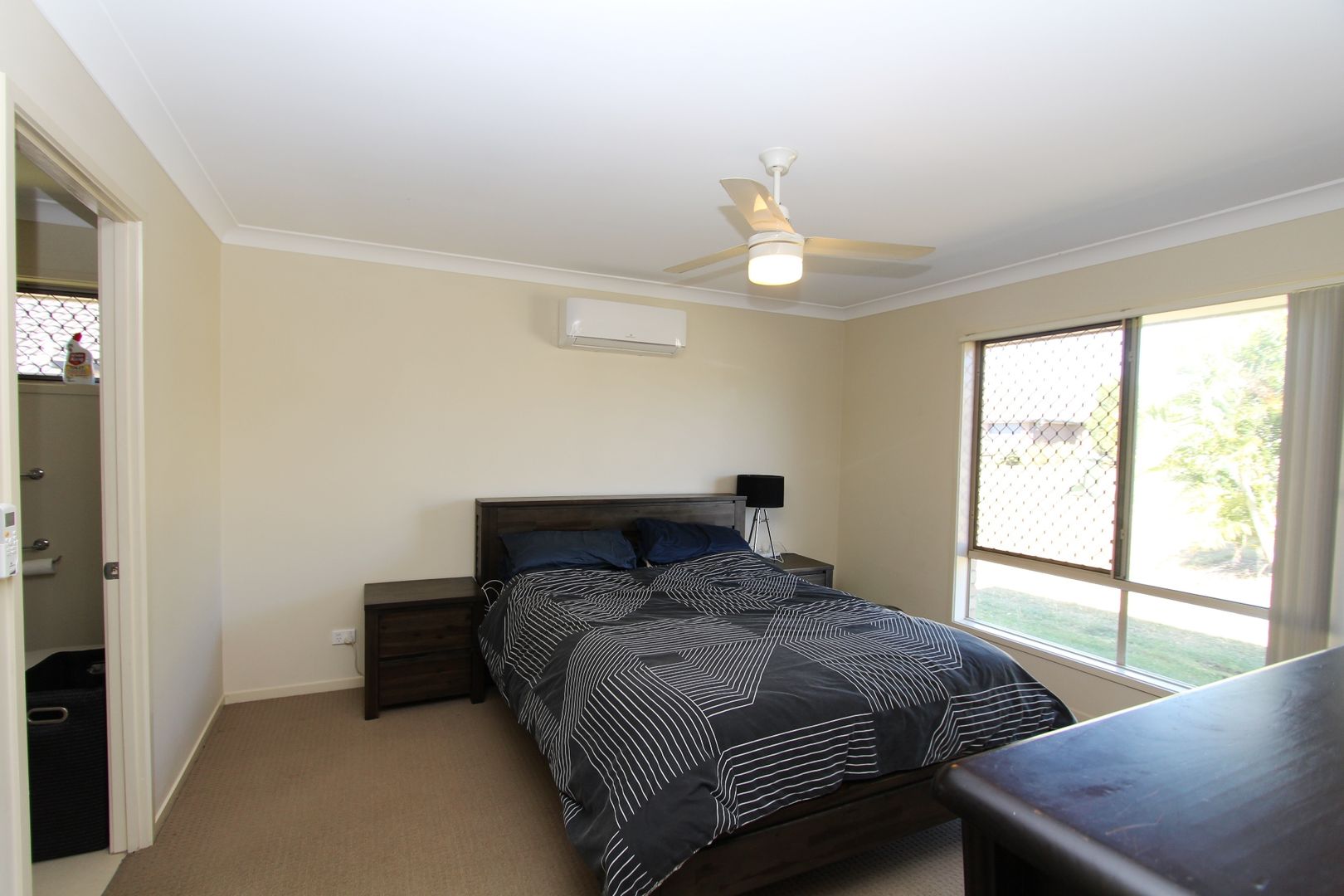 12 Habben Court, Bundamba QLD 4304, Image 2