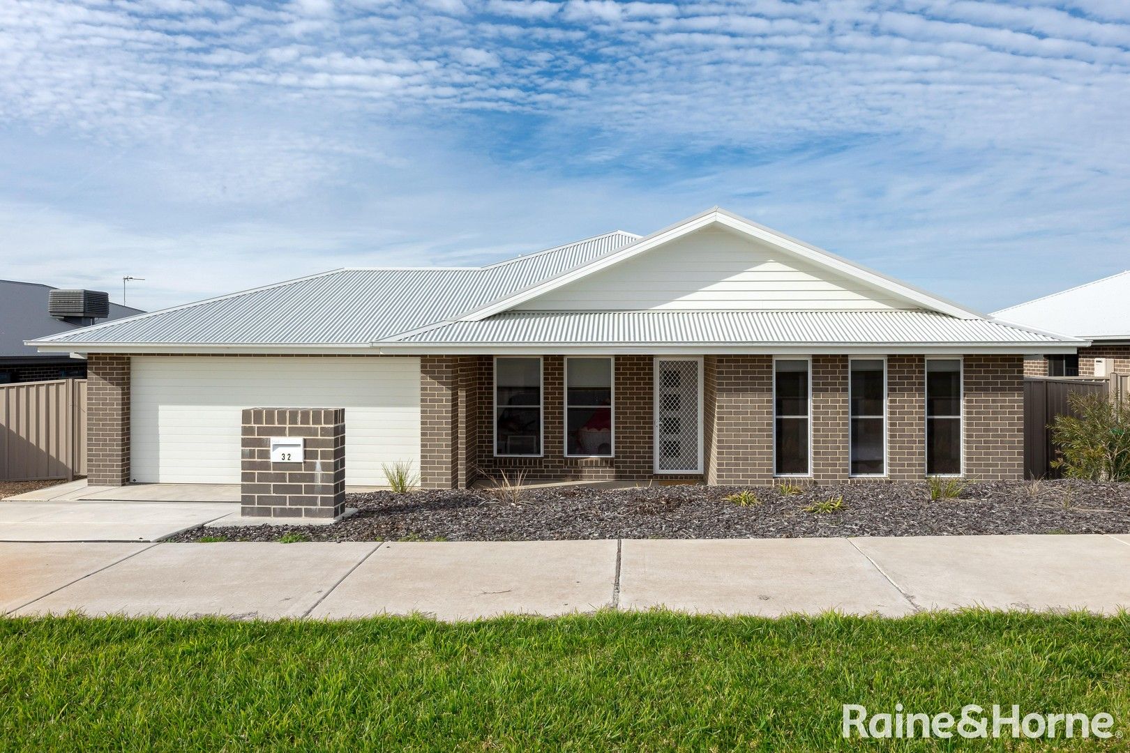 32 Jumbuck Drive, Gobbagombalin NSW 2650, Image 0