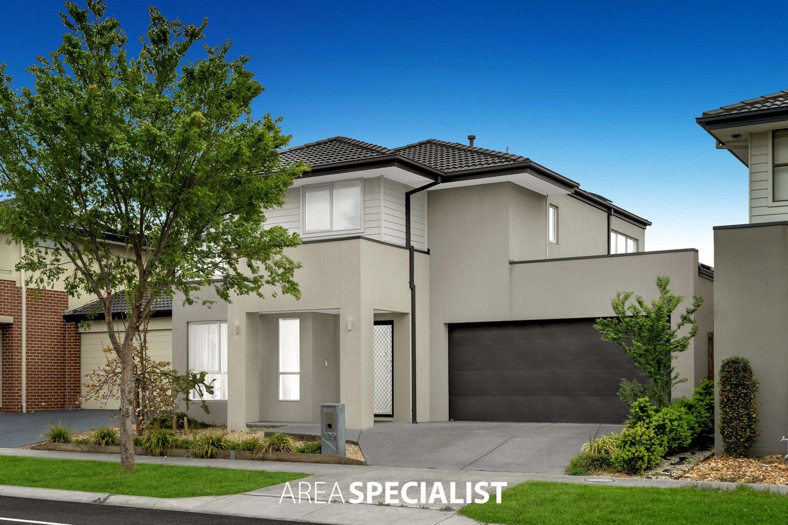 4 bedrooms House in 129 Thoroughbred Drive CLYDE NORTH VIC, 3978