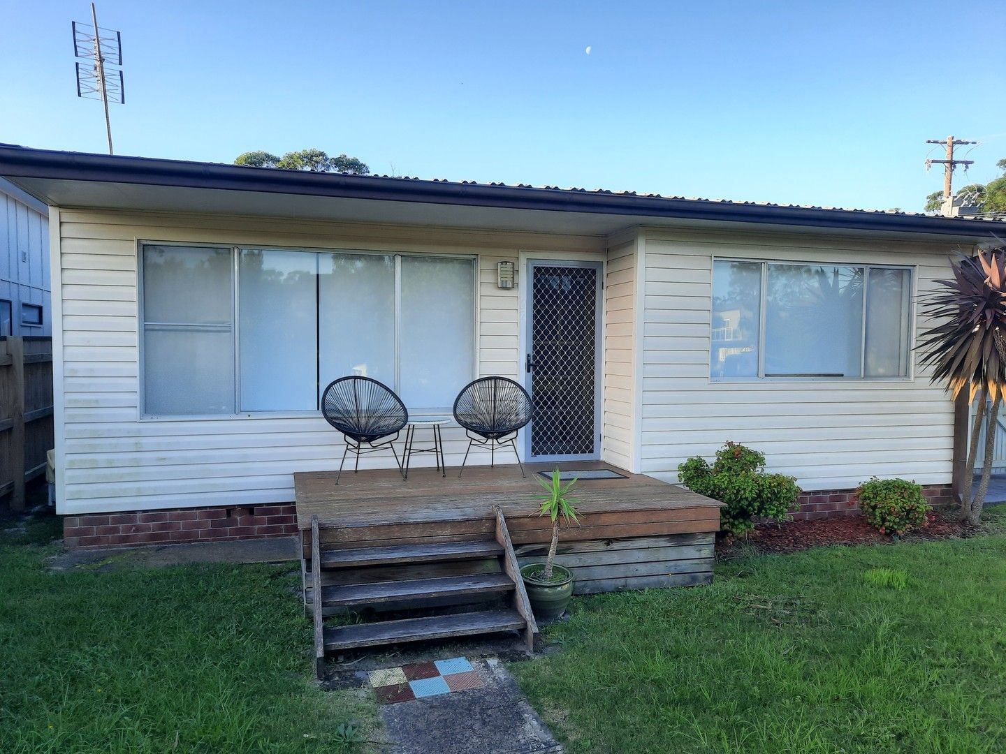 27 NOWRA ROAD, Currarong NSW 2540, Image 1