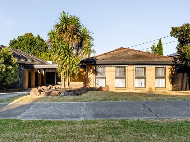 352 Mascoma Street, Strathmore Heights VIC 3041, Image 0