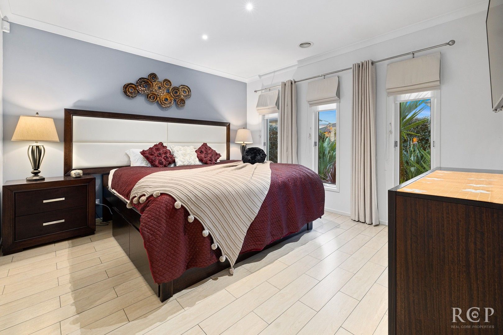 4 bedrooms House in 40 Grove Road CRAIGIEBURN VIC, 3064