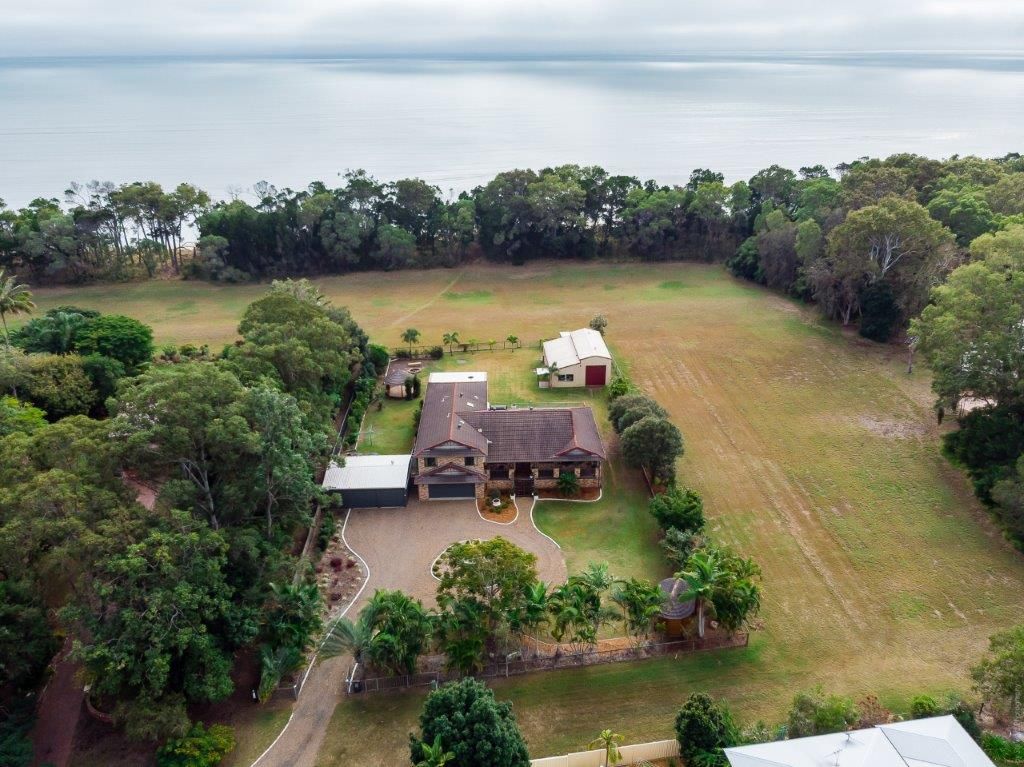 22 Meadow Drive, Dundowran Beach QLD 4655, Image 2