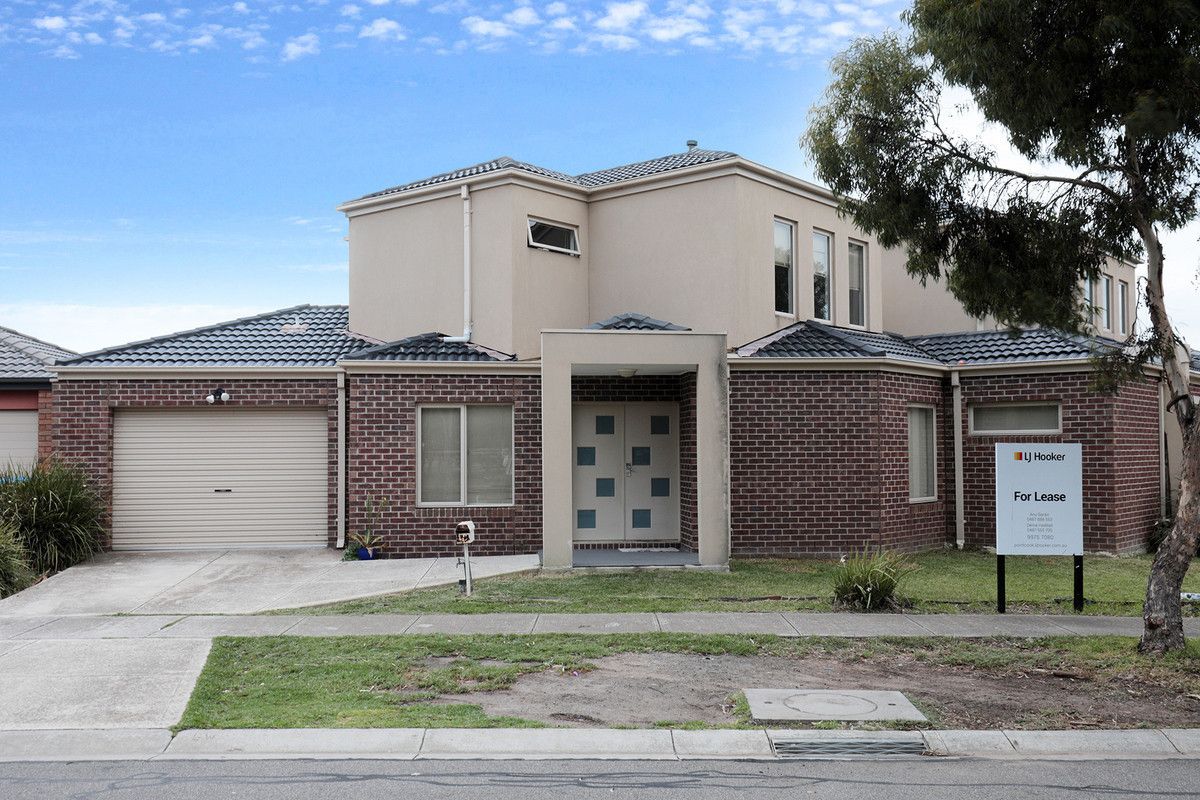 3 bedrooms House in 1/12 Global Way WYNDHAM VALE VIC, 3024
