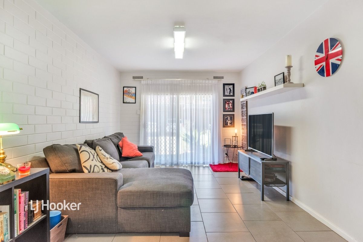 4/4 Loch Street, Stepney SA 5069, Image 2