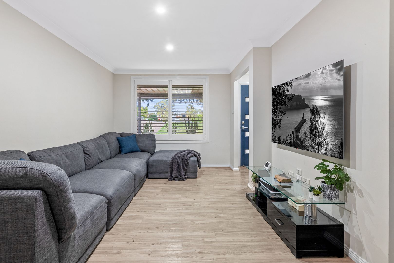 2E Eschol Park Drive, Eschol Park NSW 2558, Image 1