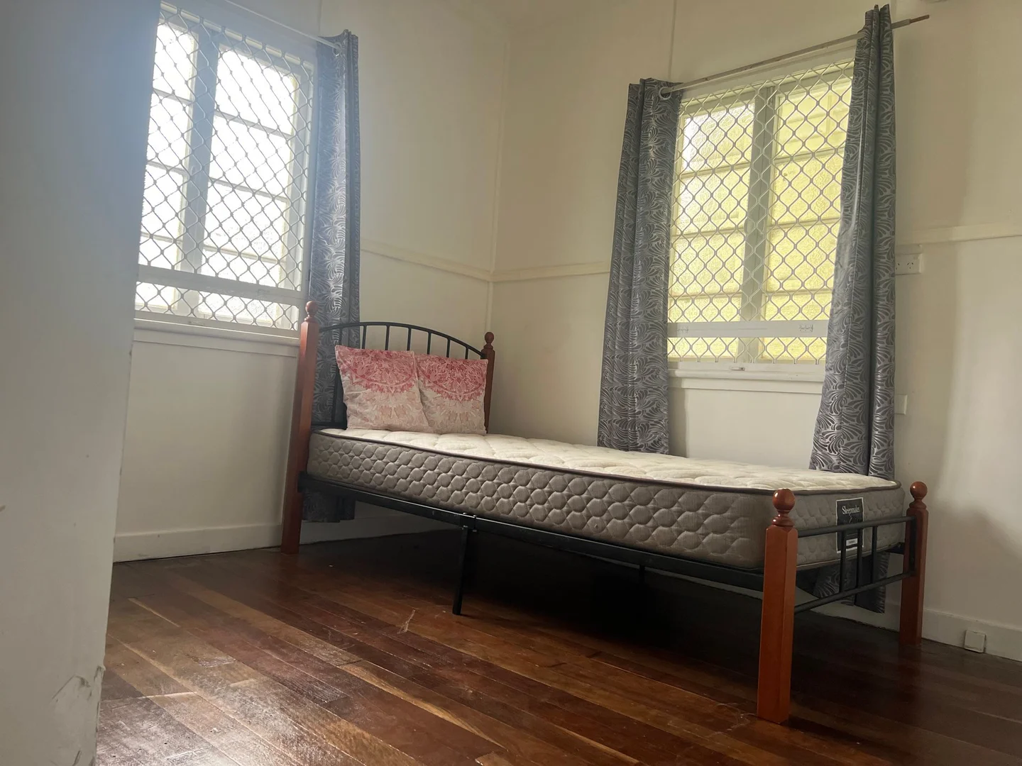 Additional image 8 of 8 Elizabeth Street, South Gladstone QLD 4680