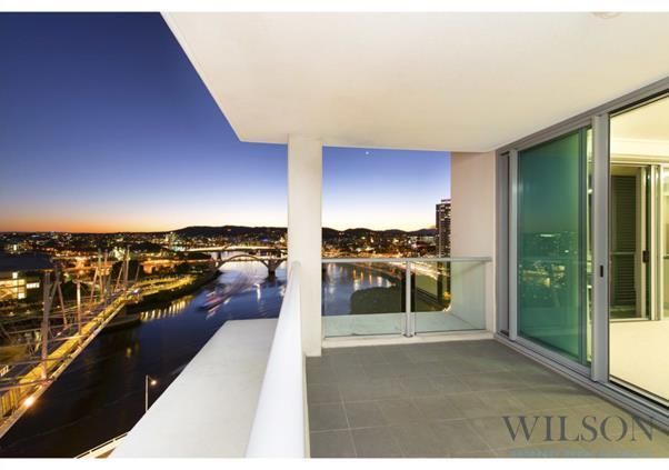 2 bedrooms Apartment / Unit / Flat in 126/18 Tank Street BRISBANE CITY QLD, 4000