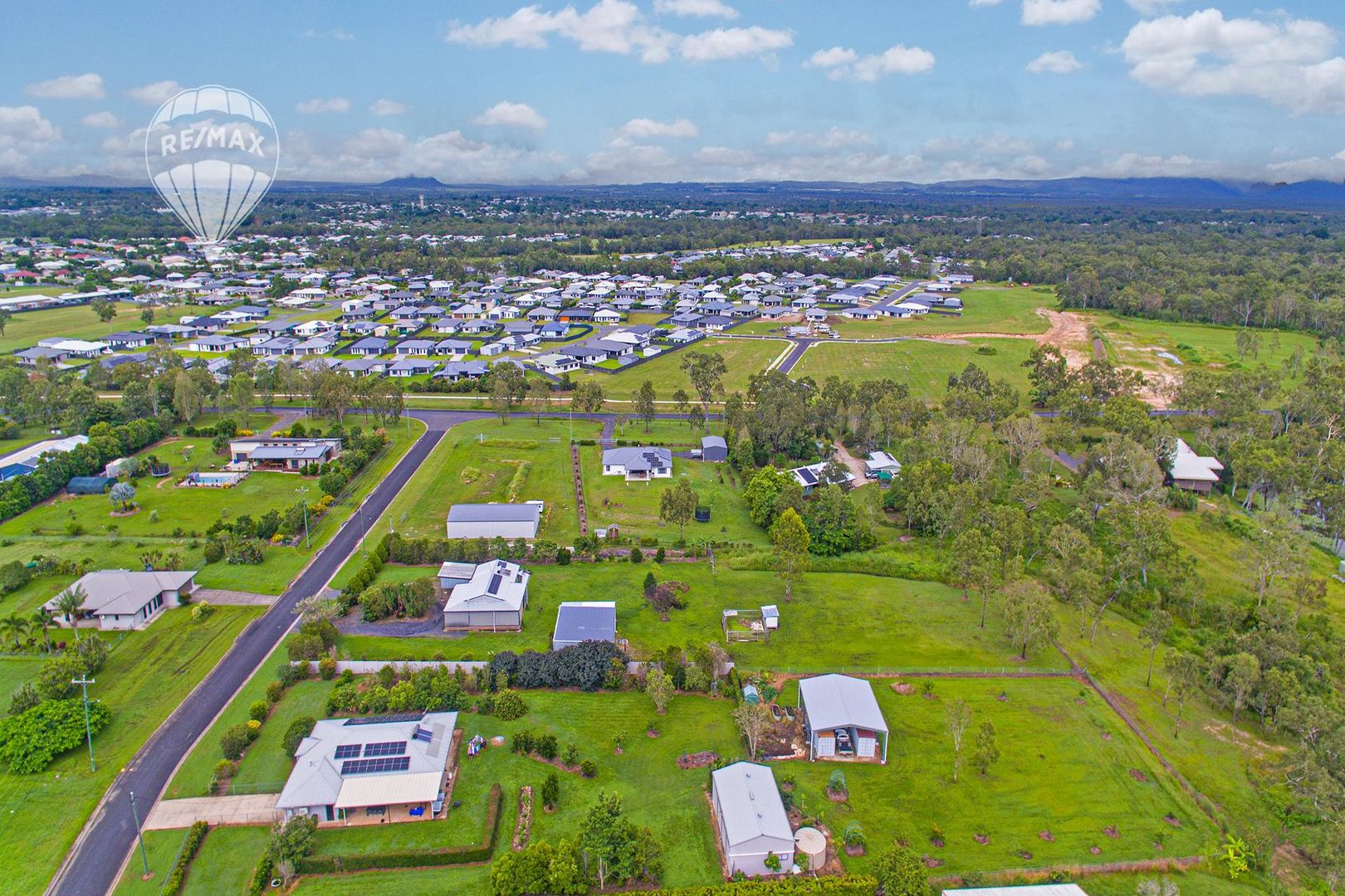 92 Hoolahan Drive, Mareeba QLD 4880, Image 2