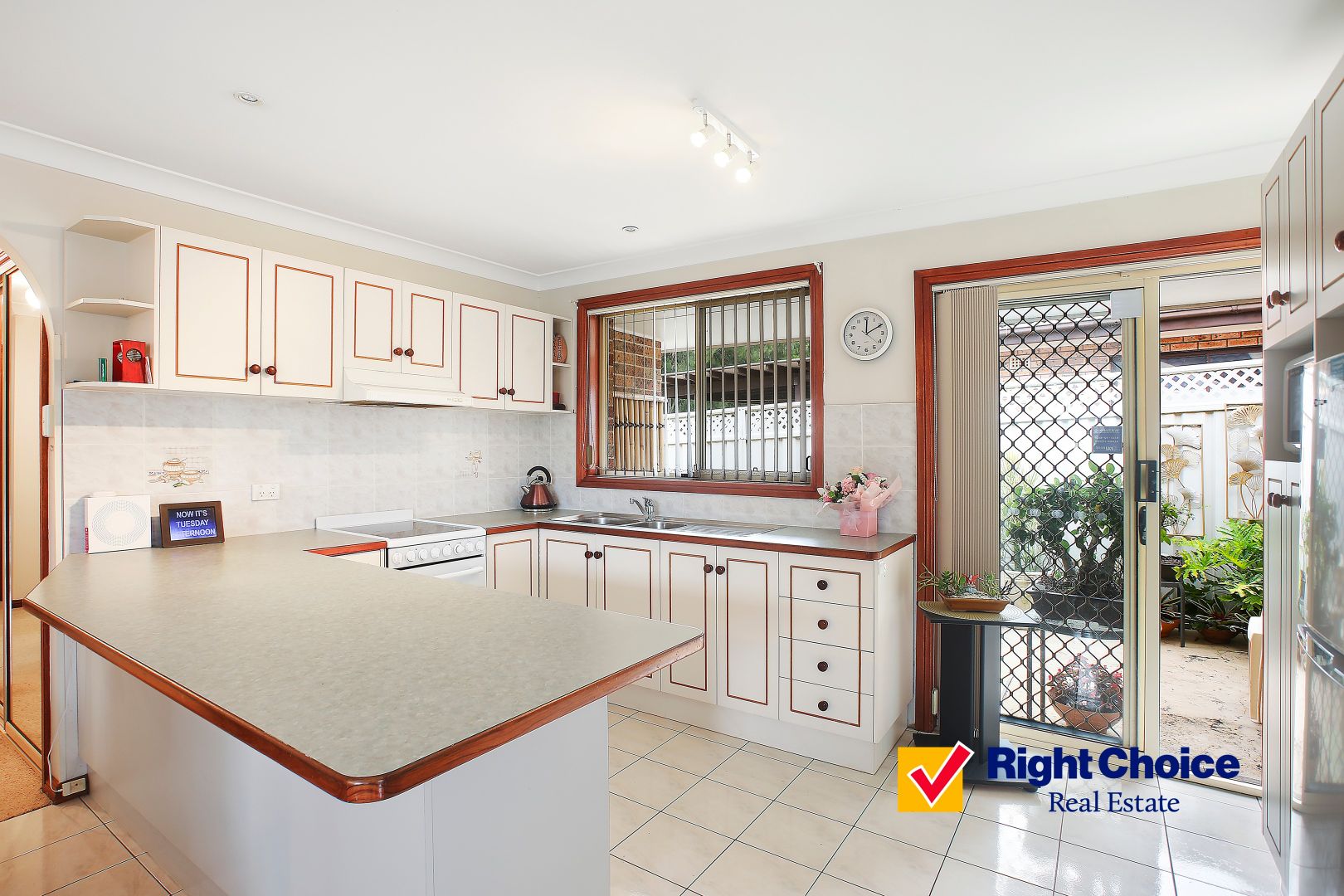 1/38 Conway Crescent, Blackbutt NSW 2529, Image 2