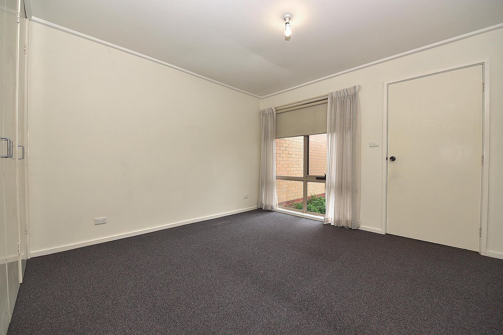 4B/4460 Jacksons Road, Mulgrave VIC 3170 Apartment For Rent 400